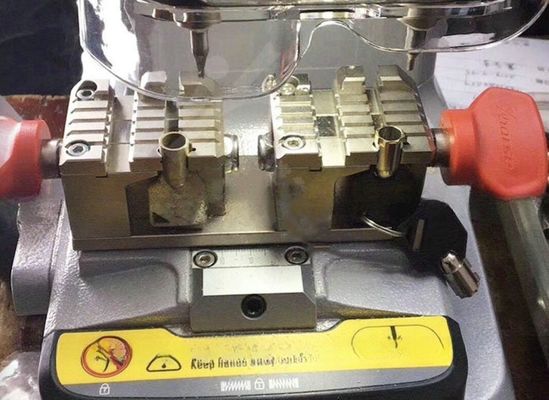 Xhorse Dolphin XP-007 Autosleutel Snijmachine voor Laser Dimple en Flat Sleutels