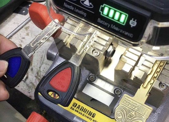 Xhorse Dolphin XP-007 Autosleutel Snijmachine voor Laser Dimple en Flat Sleutels
