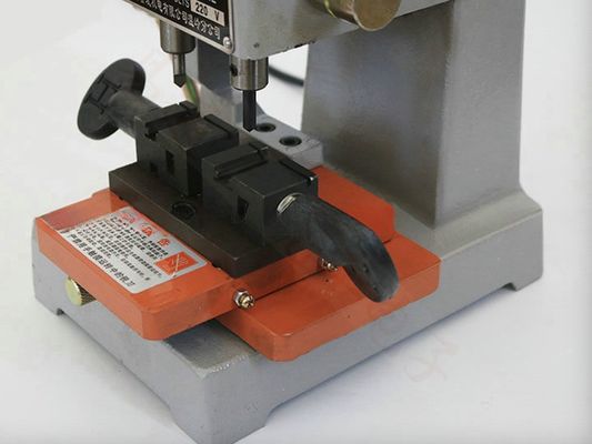 Verbeter uw sleutel duplicatie proces met 368A Verticale Sleutel Duplicatie Cutter Machine