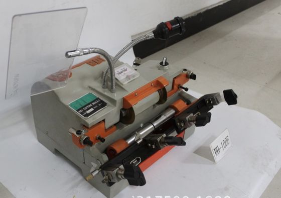 High Security 100E Sleutel Duplicator 51*40*32cm Multifunctionele Horizontale Sleutelmachine